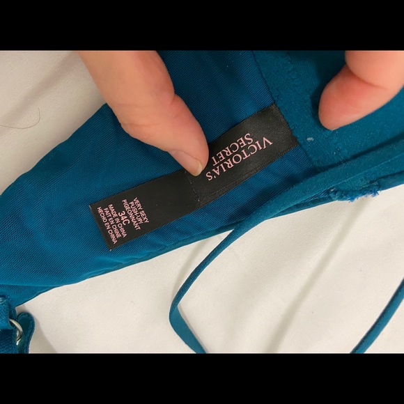 Front open bra - Picture 3 of 5